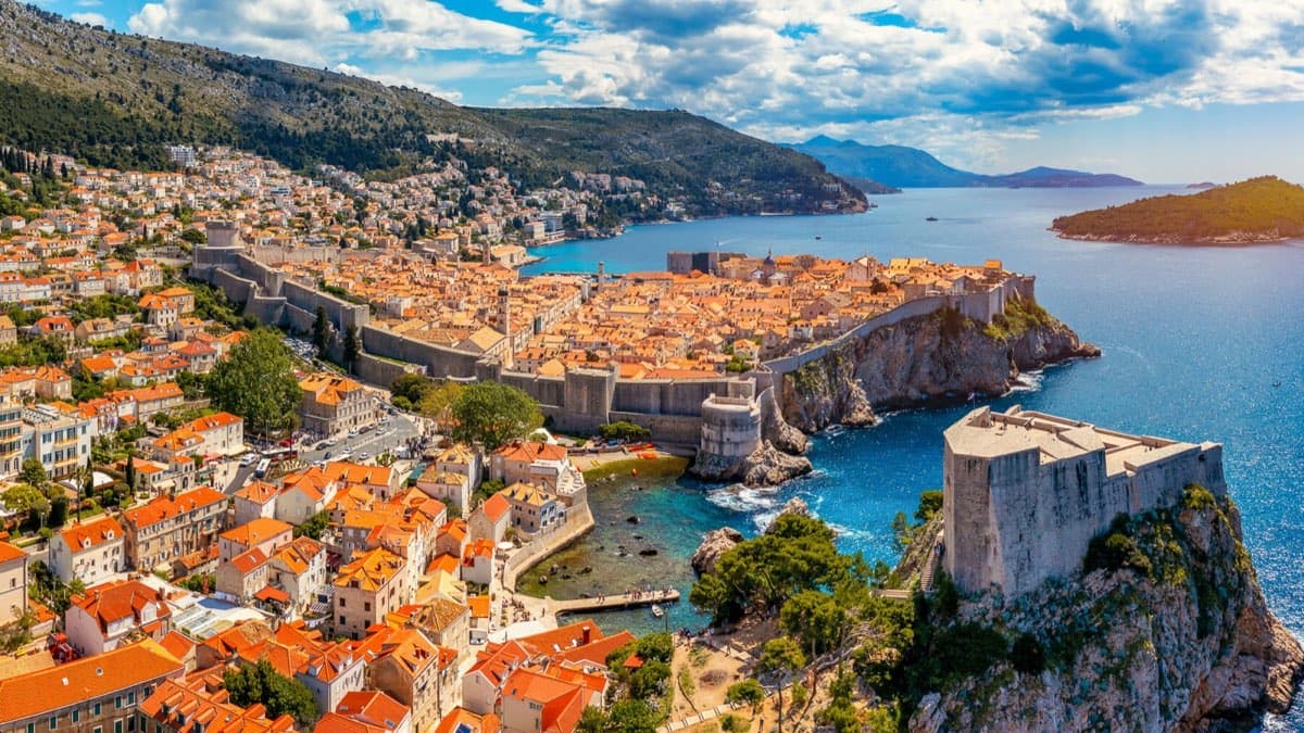 Sarajevo to Dubrovnik by Car: Route Guide